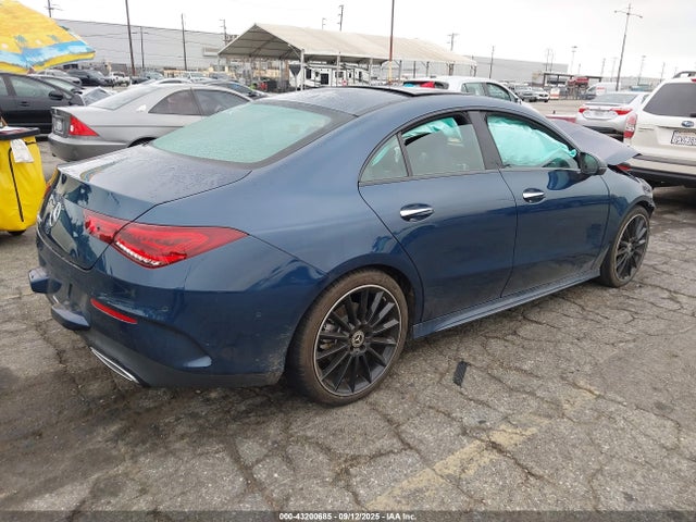 W1K5J4GB9PN337125 Mercedes-Benz m260