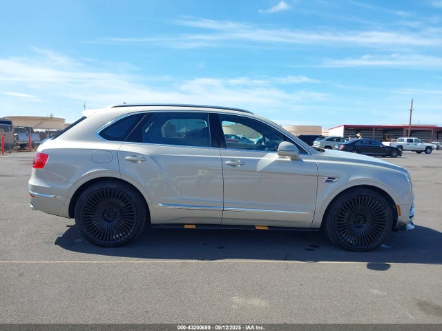 SJAAC4ZVXJC019416 Bentley Bentayga Activity Edition/black Edition/mulliner/onyx Edition/w12