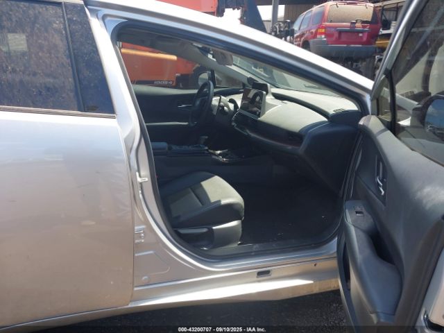 2024 TOYOTA PRIUS PRIME JTDACACU2R3016356 Photo 4