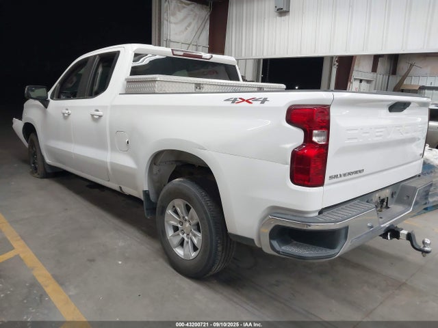 Chevrolet l84 2021 1GCRYDED2MZ371567 Image 3
