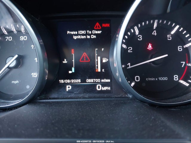 SALVR2BG2EH901664 Land Rover 2014