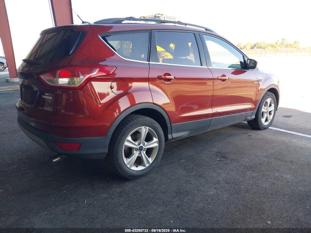 1FMCU0GXXGUC00211 Ford Escape