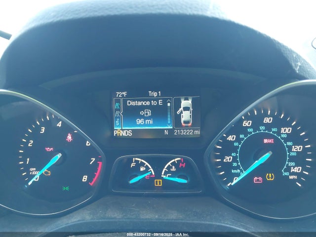 1FMCU0GXXGUC00211 Ford Escape