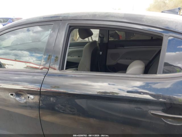 2018 HYUNDAI ELANTRA 5NPD84LF9JH314218 Photo 5