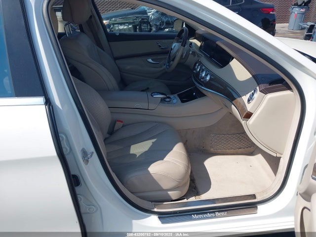 WDDUG6DB7HA300898 Mercedes-Benz 2017