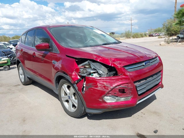 1FMCU0GX1EUC76171 Ford Escape