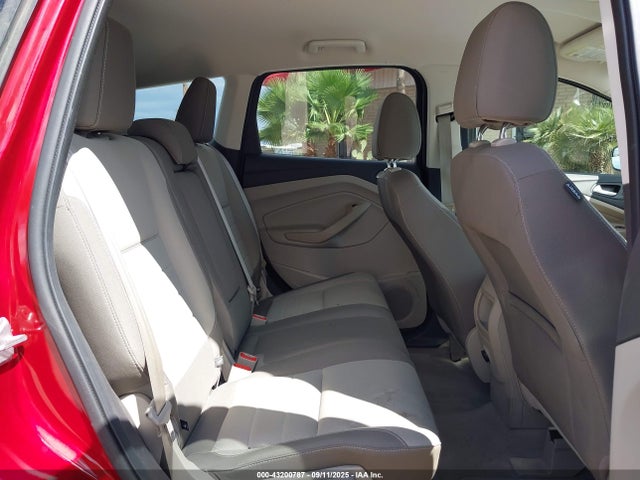 1FMCU0GX1EUC76171 Ford Escape