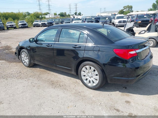 Chrysler 200 LX 2014 1C3CCBAB2EN146589 Image 3