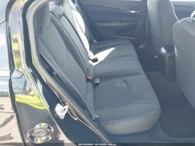 Chrysler 200 LX 2014 1C3CCBAB2EN146589 Image 8