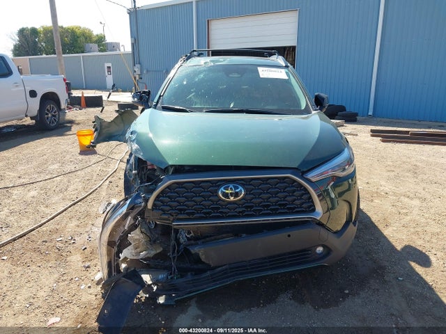 Toyota Corolla Cross Xle 2025 7MUDAAAG9SV125813 Image 13