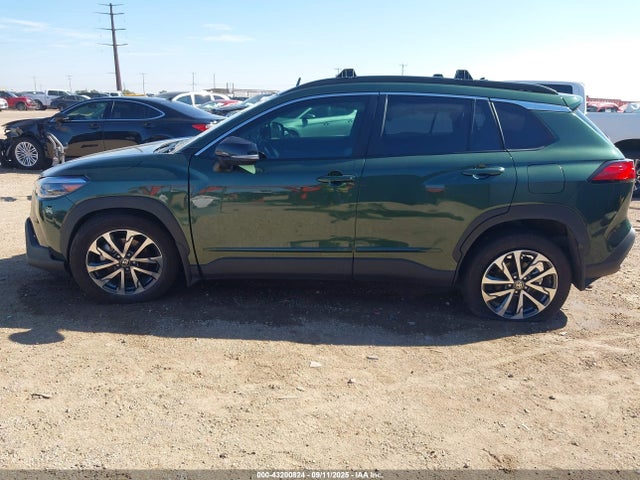 Toyota Corolla Cross Xle 2025 7MUDAAAG9SV125813 Image 15