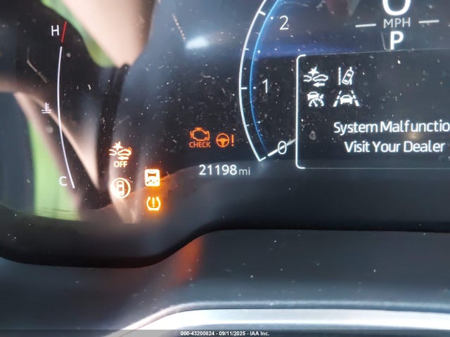 Toyota Corolla Cross Xle 2025 7MUDAAAG9SV125813 Image 16