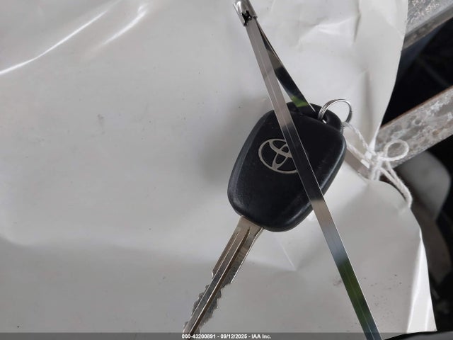 JTMZFREV1GJ074532 Toyota 2ar-fe