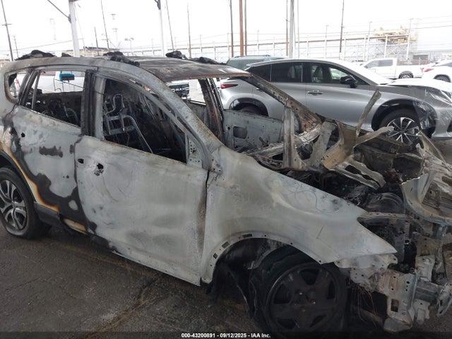 JTMZFREV1GJ074532 Toyota 2ar-fe