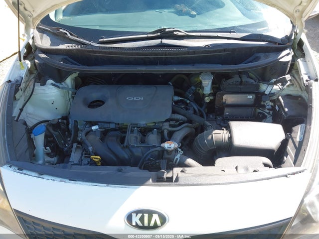 KIA gamma 2016 KNADM4A32G6681305 Image 10