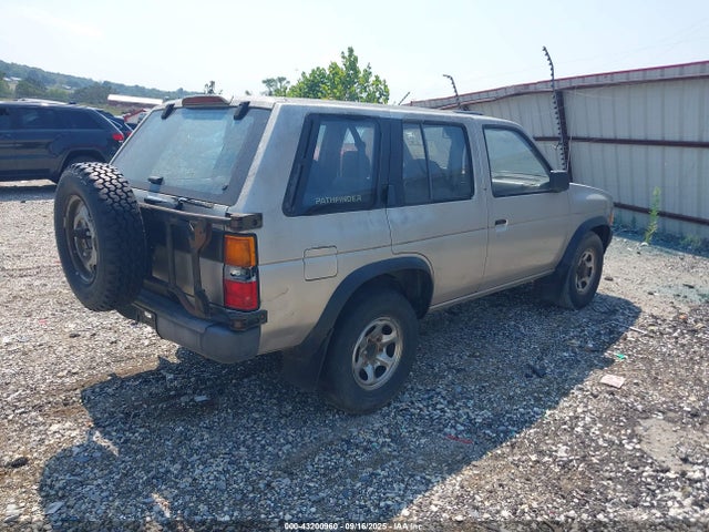 1995 NISSAN PATHFINDER JN8HD17S4SW062977 Photo 3