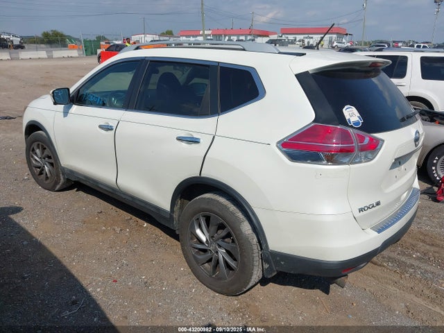 Nissan Rogue 2015 5N1AT2MVXFC811496 Image 3