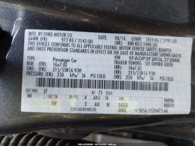 Ford Focus 2016 1FADP3F26GL372688 Image 9