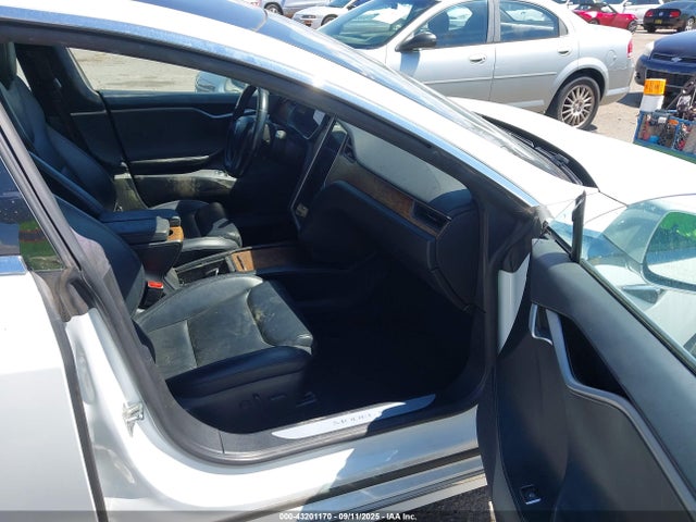 2021 TESLA MODEL S 5YJSA1E22MF427760 Photo 4