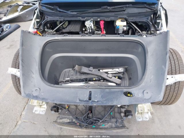 2026 TESLA MODEL Y 7SAYGDEE9TF357034 Photo 9
