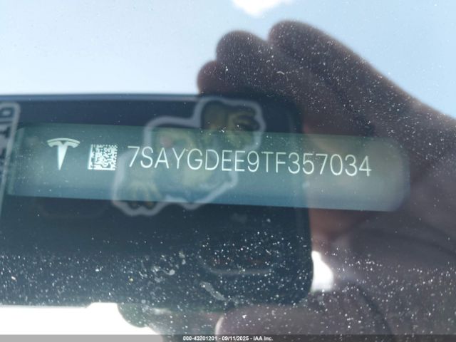 2026 TESLA MODEL Y 7SAYGDEE9TF357034 Photo 8