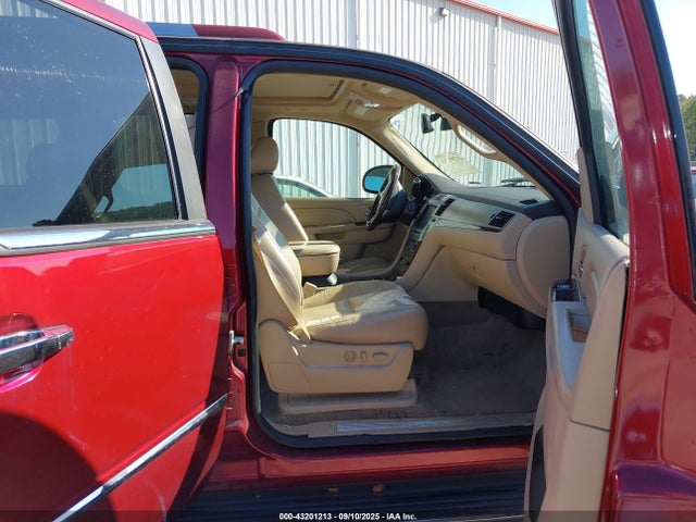 2010 CADILLAC ESCALADE ESV 1GYUKHEF3AR224524 Photo 4