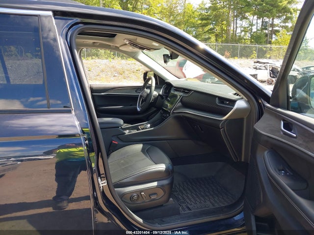 1C4RJHBG2P8900262 Jeep Grand Cherokee