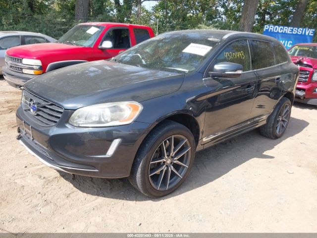 2015 VOLVO XC60 YV440MDM1F2734081 Photo 1