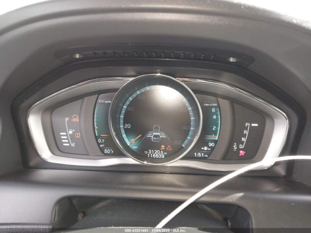 2015 VOLVO XC60 YV440MDM1F2734081 Photo 6