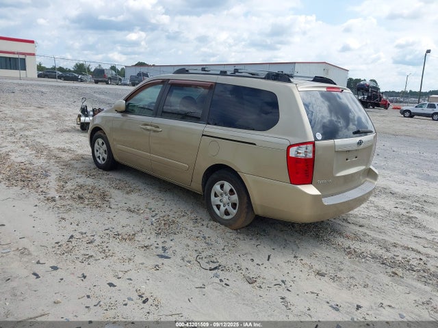 2007 KIA SEDONA KNDMB233176105747 Photo 2