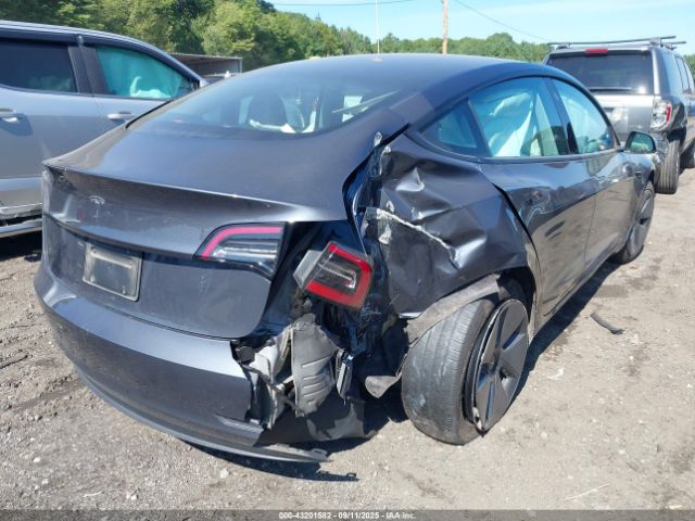 2023 TESLA MODEL 3 5YJ3E1EAXPF417420 Photo 3