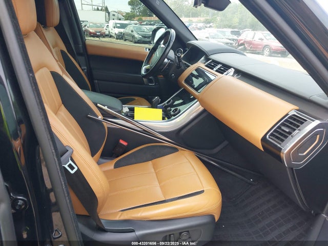 Land Rover aj133 s/c 2022 SALWR2SE4NA205058 Image 5