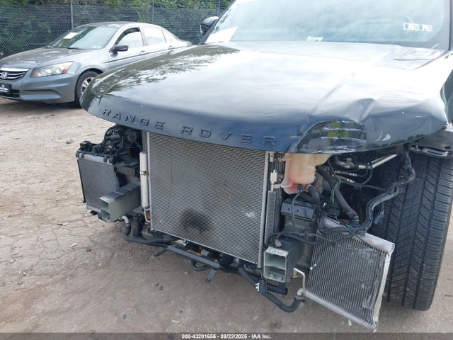 Land Rover aj133 s/c 2022 SALWR2SE4NA205058 Image 6