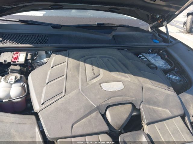 2019 PORSCHE CAYENNE WP1AA2AY6KDA13900 Photo 9