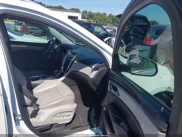 2016 CADILLAC SRX 3GYFNBE36GS523076 Photo 4