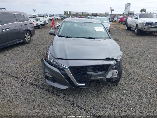 Nissan 2022 2022 1N4BL4EW4NN404195 Image 12