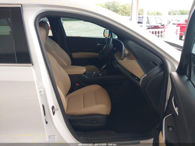 2024 CADILLAC XT4 1GYAZAR48RF114290 Photo 4