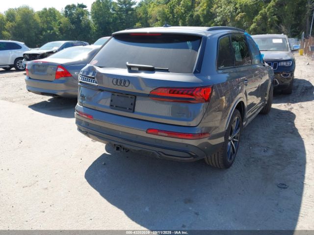 2024 AUDI Q7 WA1LXBF72RD007394 Photo 3