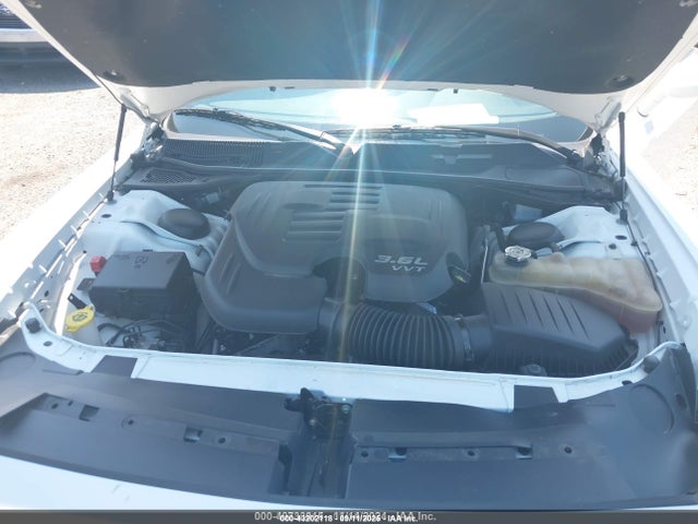Продажа на аукционе авто 2021 Dodge Challenger Sxt, vin: 2C3CDZAG9MH623463, номер лота: 43202118