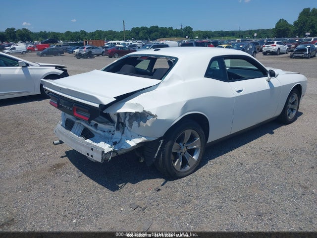 Продажа на аукционе авто 2021 Dodge Challenger Sxt, vin: 2C3CDZAG9MH623463, номер лота: 43202118