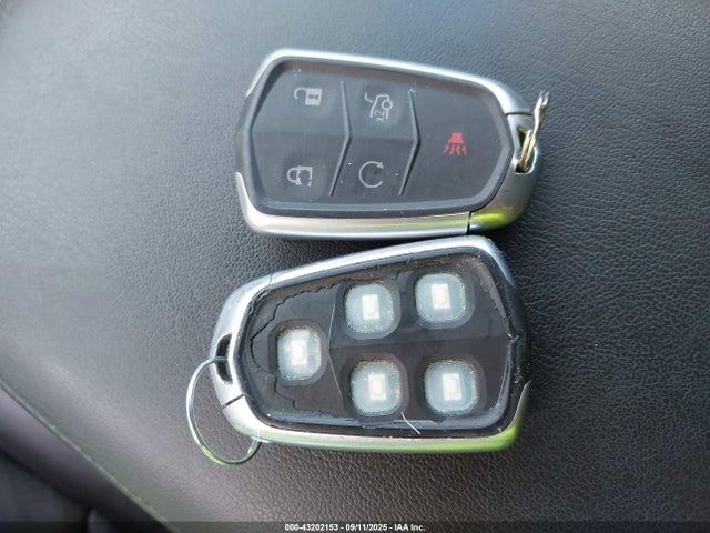 2017 CADILLAC XT5 1GYKNDRS9HZ160935 Photo 10