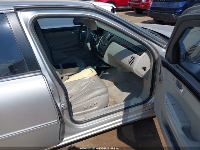 2009 CADILLAC DTS 1G6KD57Y59U117586 Photo 4