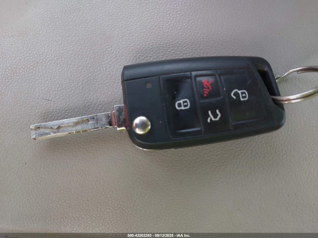 3VWC57BU3KM095769 Volkswagen 1.4 tsi
