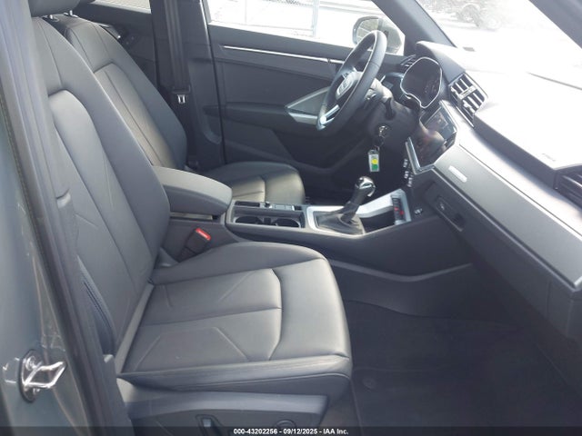 2025 AUDI Q3 WA1DECF39S1057116 Photo 4
