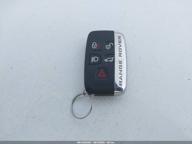 SALYL2RV0JA740673 Land Rover aj126