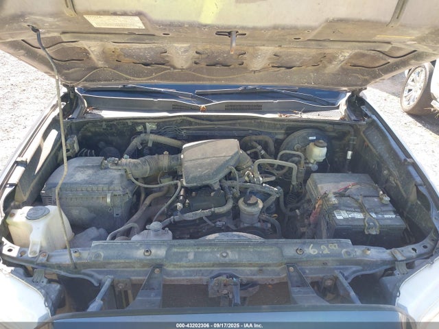 5TFAX5GN1GX054083 Toyota 2tr-fe