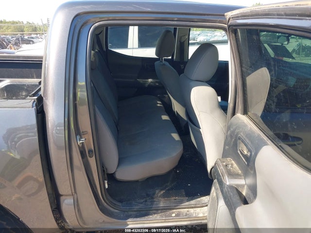5TFAX5GN1GX054083 Toyota 2tr-fe