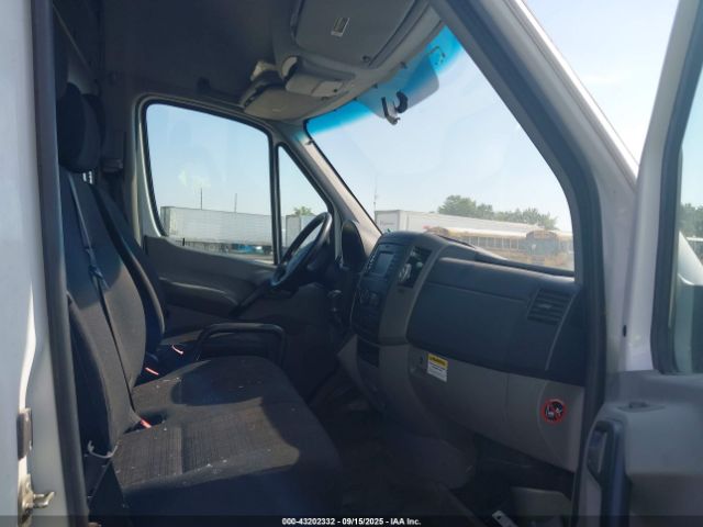 2016 MERCEDES-BENZ SPRINTER 3500 WD3PF1DD8GP251926 Photo 4