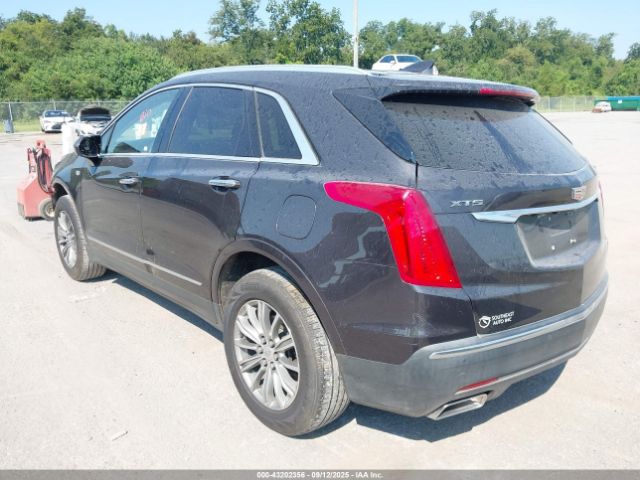 2017 CADILLAC XT5 1GYKNBRS6HZ214812 Photo 2