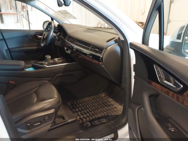 2018 AUDI Q7 WA1VAAF79JD009152 Photo 4